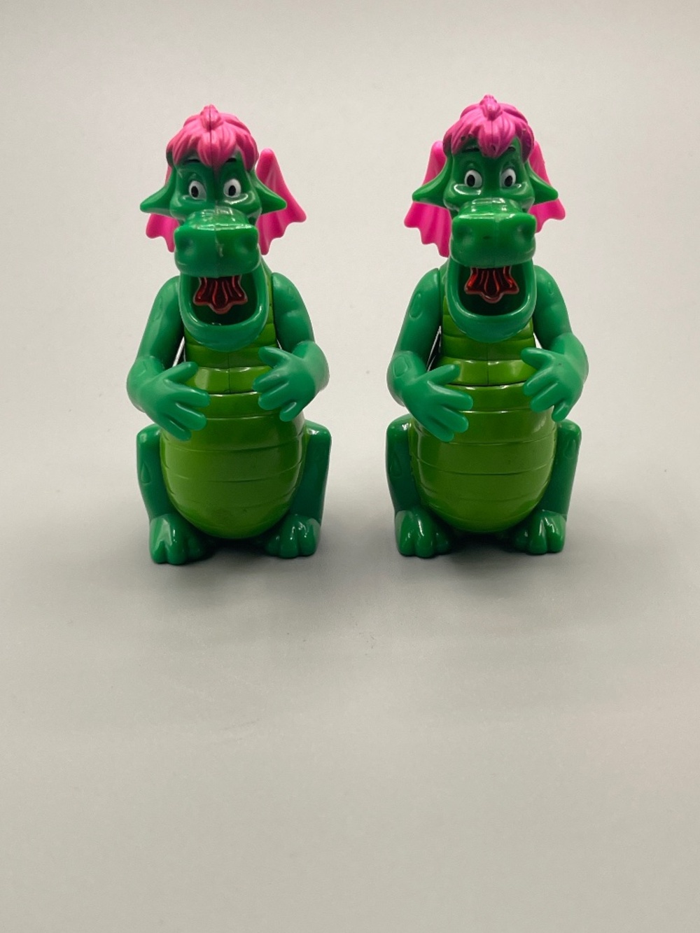 Pete's Dragon McDonald's Disney's Elliot Happy Meal Toy vintage cake topper (2)